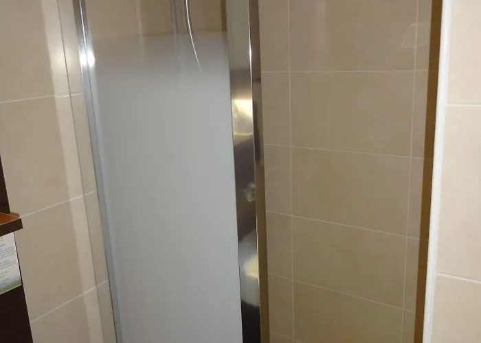 La Champagne Ardenne 2* Cabourg