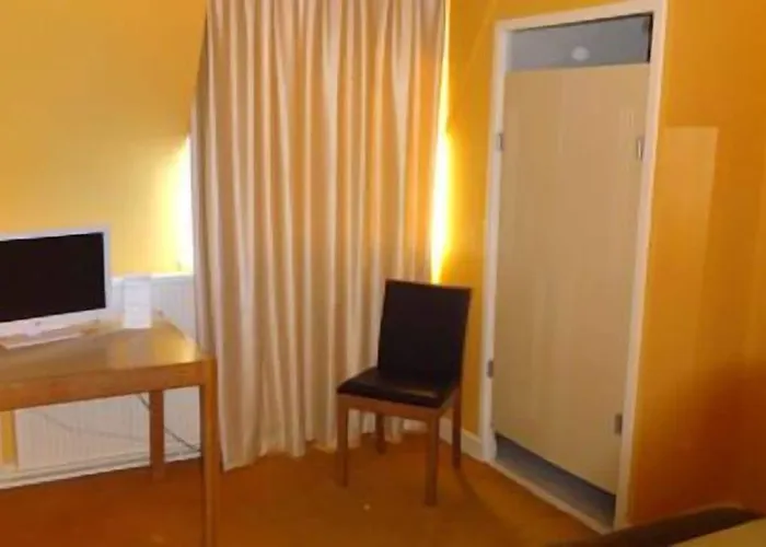 Hotel La Champagne Ardenne 2*