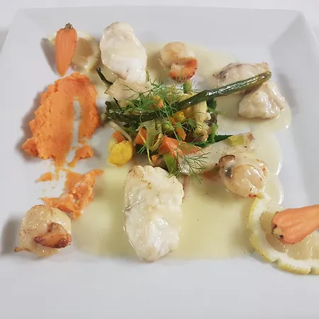 La Champagne Ardenne 酒店 2*